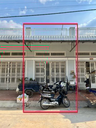 ផ្ទះលក់បន្ទាន់ នៅកំបូល