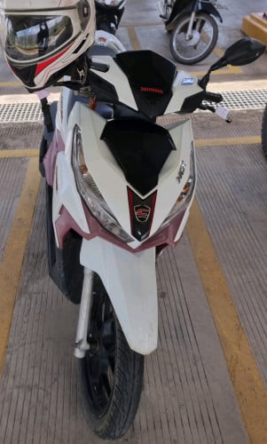 ចង់លក់ម៉ូតូផ្ទាល់ខ្លួន