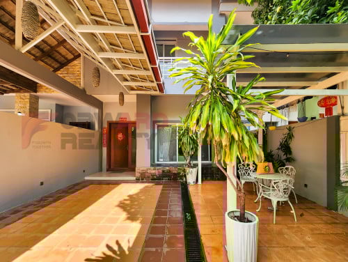 🏡 Modern 3-Bedroom Twin Villa for Rent –Tonle Bassac Area(H17)