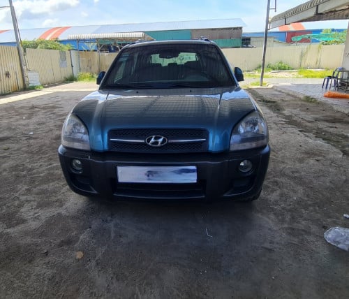 Hyundai Tucson full option