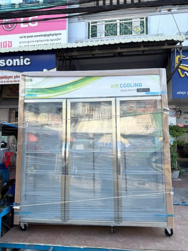 ទូក្លាសេទ្វារបី ថ្មីកេស តម្លៃធូរ ប្រភេទត្រជាក់ស្ងួត  ធានា១ឆ្នាំ