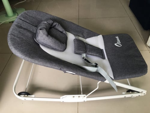 ប៉ៅអ៉ីកូនក្មេង