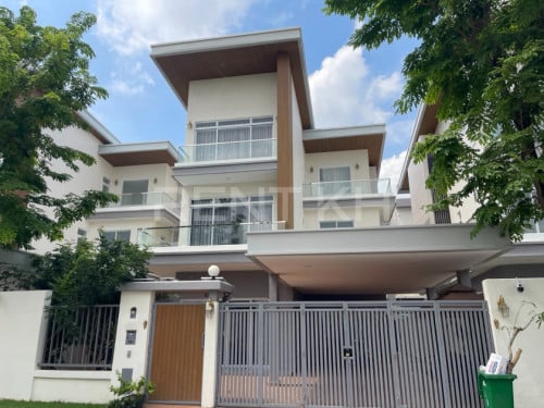 Single Villa for Rent at Borey Orkide Pochentong