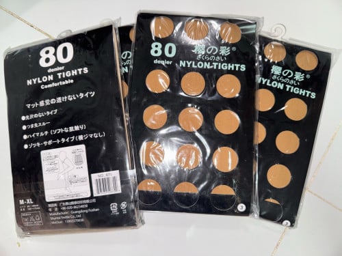 Skinny socks ស្រោមជេីងវែង