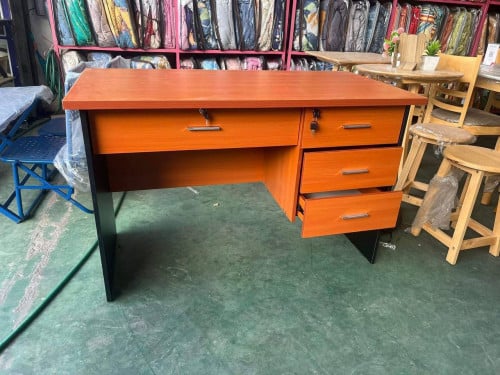 តុ1.2m*60cm*70cm