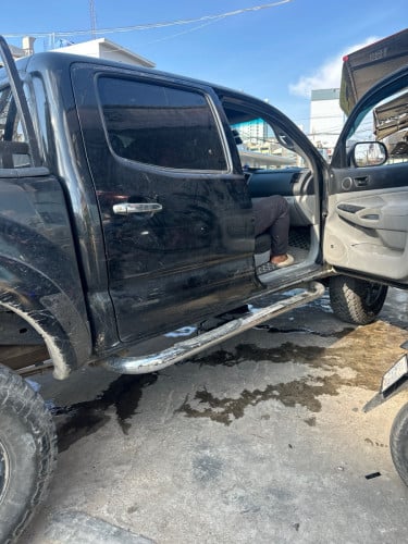 លក់ឈ្នាន់ តាកូម៉ាមួយទឹក