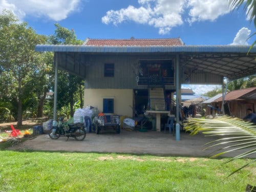 ๐ฆHouse Available for Urgent Sale at a Special Price (Negotiable).