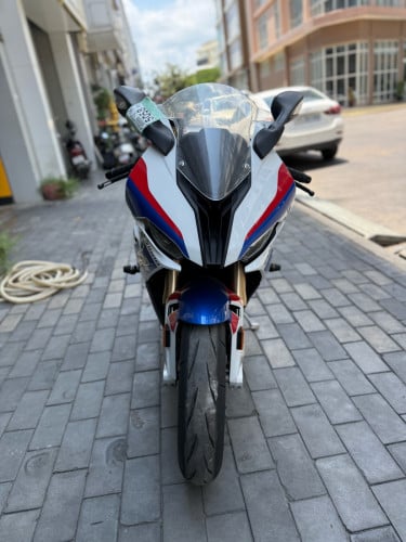 BMW S1000RR M