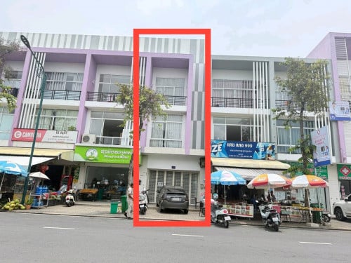 លក់នៅ បុរីប៉េងហួតបឹងស្នោរ