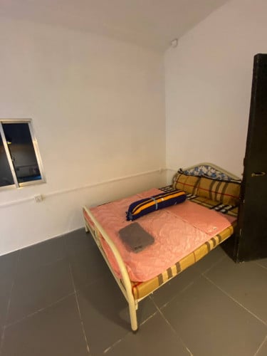 បន្ទប់ជួលនៅជិតពេទ្យរុស្សី