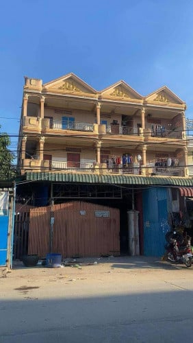 មានបន្ទប់ជួល1ខែ30$ចេញចូល24h