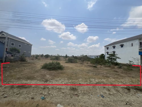 ๐ฆLand Available for Urgent Sale at a Special Price (Negotiable).
