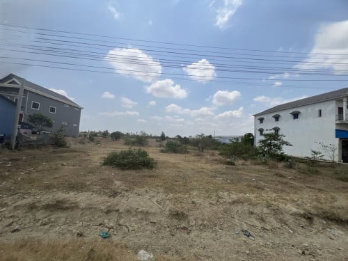 ๐ฆLand Available for Urgent Sale at a Special Price (Negotiable).