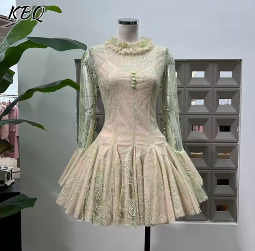 Wedding dress/ trending dress.