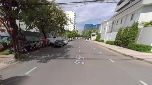 ផ្ទះវីឡាកែងសម្រាប់ជួលលើផ្លូវធំ ទីតាំងល្អ តម្លៃល្អ ទួលគោក - Corner Villa For Rent in TUOL KORK