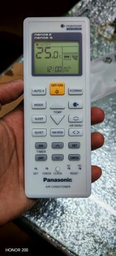 តេលេ​ Panasonic inverter ថ្មី​ប្រអប់