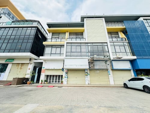 ផ្ទះអាជីវកម្មសម្រាប់លក់ | shophouse for sale
