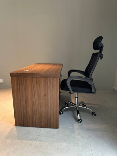 Set office (ឆុតធ្វើការ)