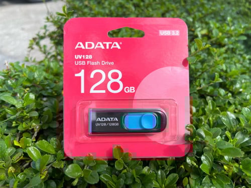 USB Flash3.2 ADATA​ 32GB & 64GB & 128GB ថ្មី