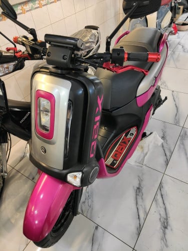 Yamaha Q-BIX 018 have tax plate number good