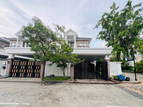 វីឡាភ្លោះសម្រាប់លក់-ប៉េងហូតបឹងស្នោរ​