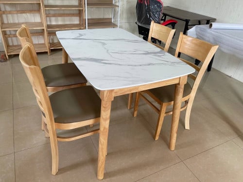 កៅអីឈុតថ្មី100%