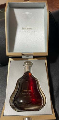 Hennessy paradise
