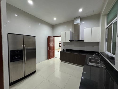 Villa For Rent in Koh Pich