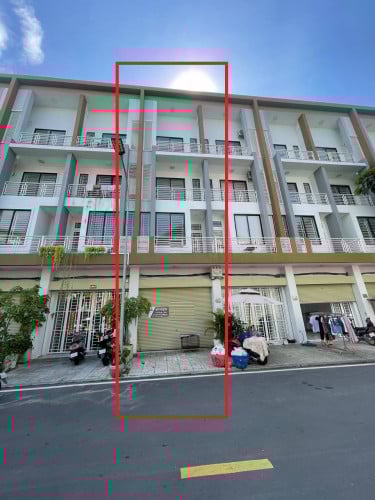 ផ្ទះអាជីវកម្មសម្រាប់ជួលនៅ បុរីមេគង្គលែន (ក្រាំងធ្នង់)