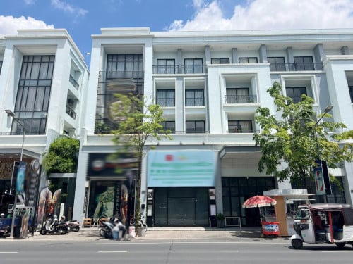 店屋出租在集茂小区