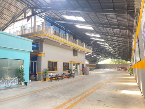 ដីលក់បន្ទាន់ (នៅលើផ្លូវ ឧកញ៉ាម៉ុងឫទ្ធី)