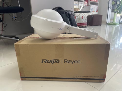 RG-RAP6202(G) (1267Mbps-110users) With POE Adapter