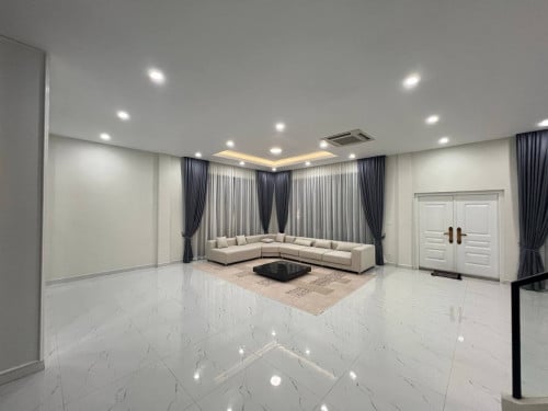 Villa For Rent In Borey The Woods by Natha Residences