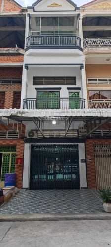 ផ្ទះសំរាប់ជួល​ មួយជុង ​(នៅ បូរីសឡា​១)