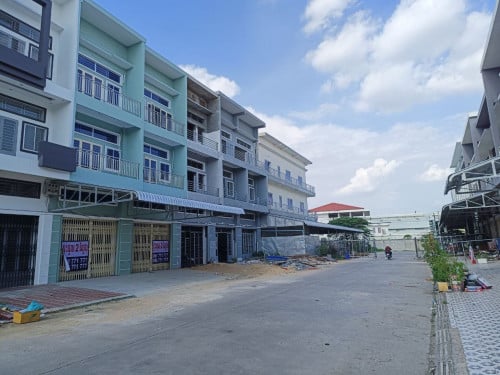 ផ្ទះជួល