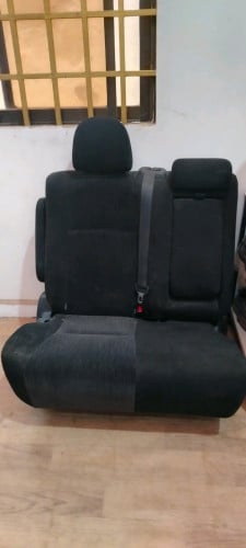 លក់កៅអីជាប់អាផាត1គូ135