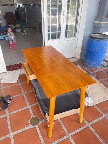 តុឈេីDesk 55*120cm 55$ 55*100cm 50$ available in stock Free delivery and install