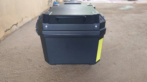 ធុងដាក់ឥវ៉ាន់សំរាប់ចាប់ជាប់ម៉ូតូ