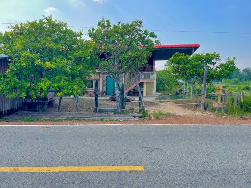 🏦House Available for Urgent Sale at a Special Price (Negotiable).