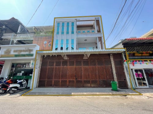 វីឡាសម្រាប់ជួល | VILLA FOR RENT (Near Russian market)