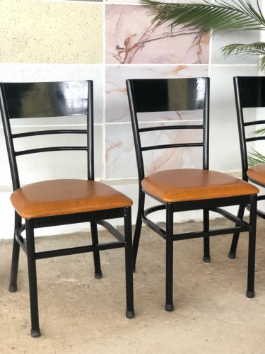 កៅអីដែក បាតពូក