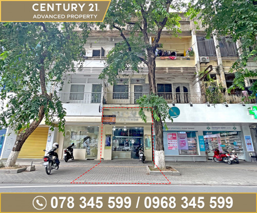 ផ្ទះអាជីវកម្ម នៅលើមហាវិថីព្រះនរោត្តម ជិតបឋមសិក្សាព្រះនរោត្តម ​ត្រូវការលក់បន្ទាន់ខ្លាំង