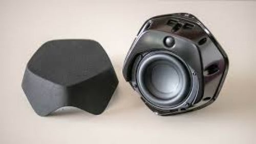 B&O Beoplay S3 bluetooth plug in