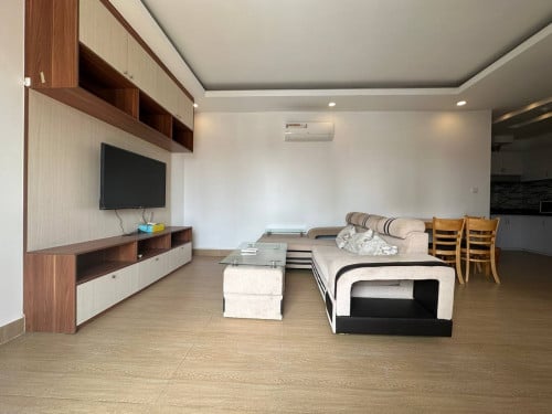 Fully Furnished 2 Bedrooms for Rent in Bkk3