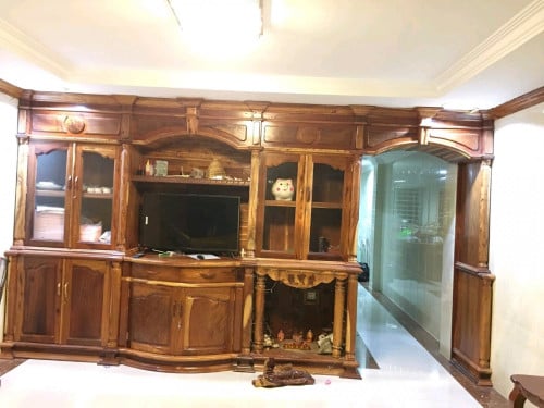 ផ្ទះលក់ E1 មានដេគ័រឈើ(ធ្នុង) ផ្លូវភ្លោះ ឈើខាងវាលវែង សាច់ចាស់ៗល្អ