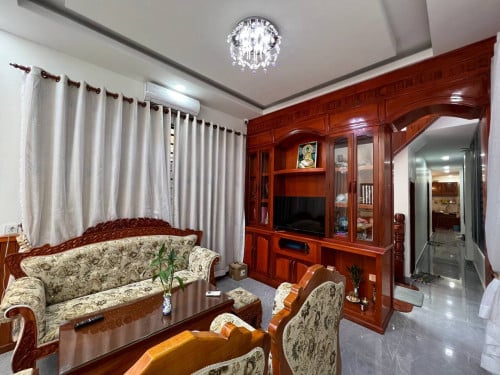 អគារសម្រាប់ជួល តាខ្មៅ  -R192