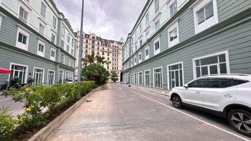 Koh Pich Shop house Elite Town (New) / 钻石岛名仕城排屋 （全新排屋）