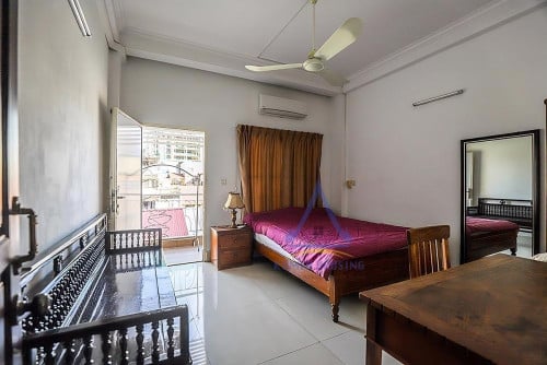 Daun Penh | One bedroom apartment for rent near Riverside