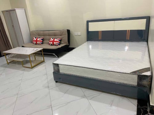 ឆុតគ្រែនឹងពូកសាច់ក្រណាត់ទន់ៗ