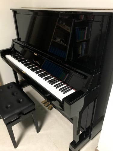Yamaha UX-5 Piano